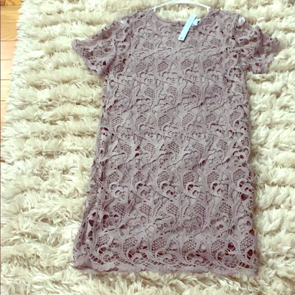 NWT Crochet Lace Shift Dress! Size Medium - Picture 2 of 4